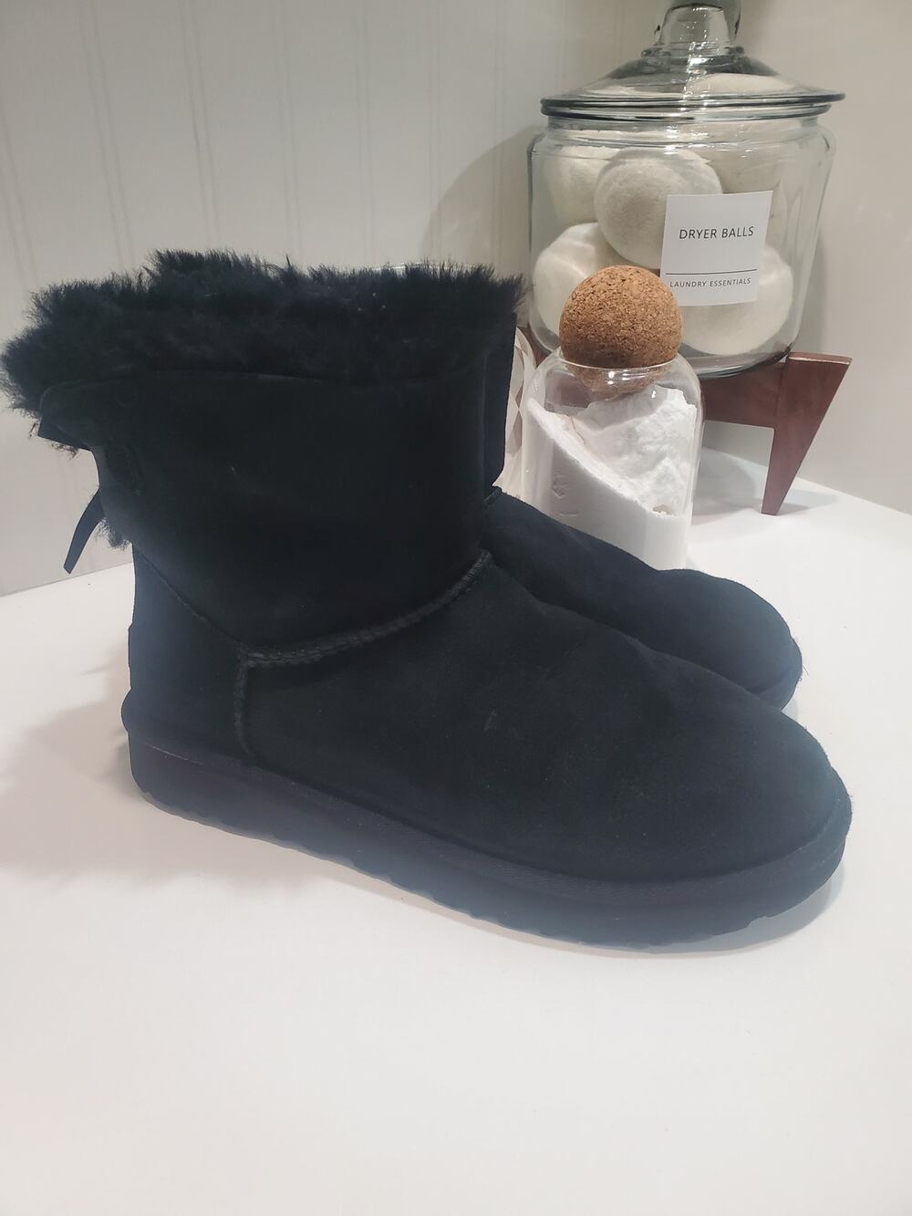 UGG Mini Bailey Bow II size 9